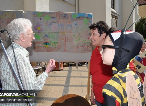 Flashmob a Kossuth téren