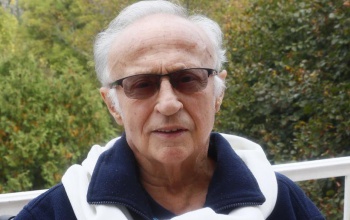 Elhunyt Sas József