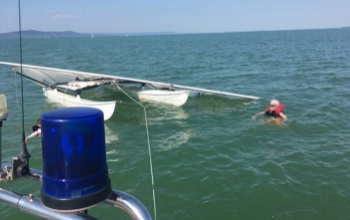 Ismét szükség volt a vízirendőrök segítségére
