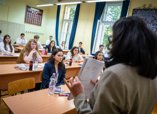 Elkezdődött a magyarérettségi – fotók