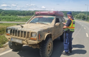 Folyamatosan ellenőrzik az autósokat a Babod Offroad Fesztivál idején is