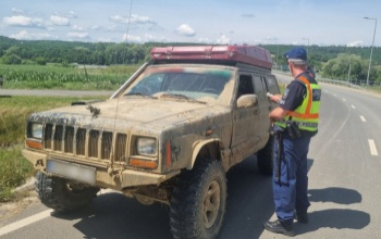 Folyamatosan ellenőrzik az autósokat a Babod Offroad Fesztivál idején is