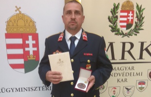 Magas színvonalon a közösségért