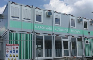 Módosul a helyi és a távolsági autóbuszok közlekedési rendje a következő két hétvégén