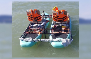 Igencsak különleges szerkezetbe botlottak a vízirendőrök a Balatonon