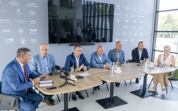 Bérlakásokat építenek a Balatonnál