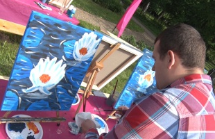 Paintcocktail, avagy pálinkázva festés a Rippl-villa udvarán