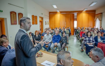 Emelkedő gabonaáraknál nem érdemes a készleteken ülni