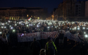 Ma szavaznak a parlamentben: eldől a CEU sorsa