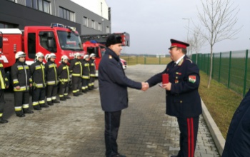 Elismerés a szolgálati évek után