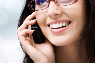 Ötből négy felnőttnek van mobilja Magyarországon