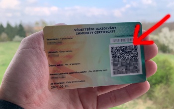 Elrejtettek valamit az oltási igazolvány QR-kódjában