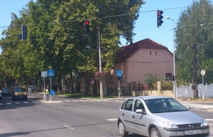 Tesztüzemben a 48-as Ifjúság úti lámpák