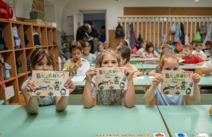 Megjelent a Brekuka könyv második része, minden kaposvári elsős kap belőle