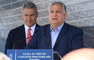 Orbán Viktor: vasárnap a nemzeti egység nevében csak a békére szabad szavaznunk!