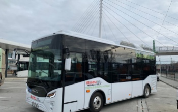 Aki szemfüles, elektromos busszal találkozhat a kaposvári utakon