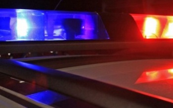 Szétvert egy világító hirdetőtáblát egy külföldi férfi