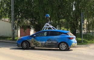 Újra Kaposváron gurulnak majd a Google autói