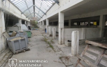 Felújítás alatt álló épületből loptak szerszámokat Kaposváron