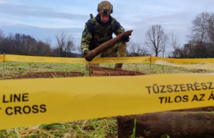 Második világháborús gránát és lőszer került elő Nagybajomnál