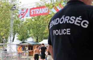 Sok a rendőr a Strand Fesztiválon, biztonságban vannak a bulizók