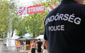 Sok a rendőr a Strand Fesztiválon, biztonságban vannak a bulizók