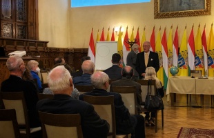A tudomány ünnepén köszöntötték dr. Rosta Istvánt