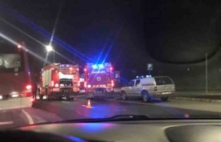 Égett egy busz kereke a Berzsenyi utcában