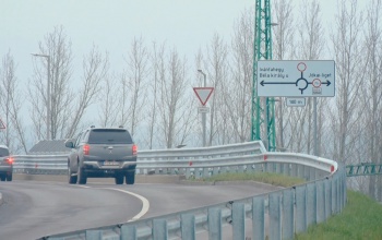 Tehermentesített városrészek: az új vasúti felüljáró