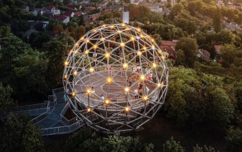 Az év kilátója lett a balatonboglári Gömbkilátó