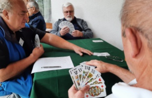 Kártyások vették be a simonfai kulcsosházat