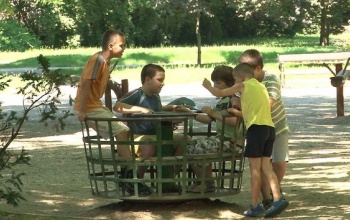233 milliós játszótér-fejlesztési program indul