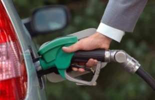 Rosszabbul fejezik be az évet a benzinesek