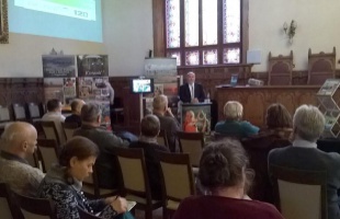 Házhoz jött a polgármester - tovább fejlődik Balatonfenyves