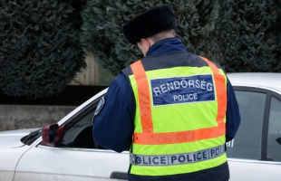 Hamis jogosítvánnyal érkezett az országba a horvát férfi